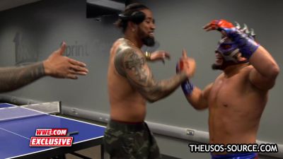 Kalisto___Lince_Dorado_celebrate_The_King_of_Flight_s_victory__WWE_205_Live_Exclusive2C_Feb__62C_2018_mp4192.jpg