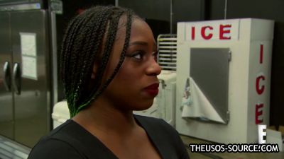 Naomi_shows_Jimmy_Uso_how_shes_going_to_give_the_SmackDown_Womens_Title_some_glow_Total_Divas_Preview_Clip_Nov_15_2017__WWE_mp4166.jpg