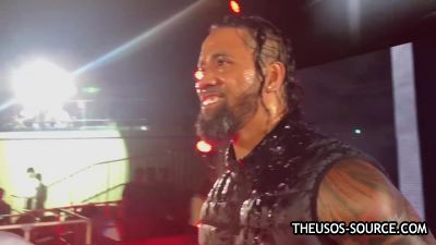 The_Usos_make_some_noise_in_Tokyo_mp4004.jpg