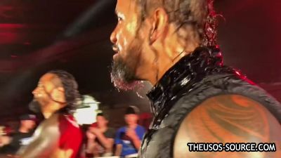 The_Usos_make_some_noise_in_Tokyo_mp4006.jpg
