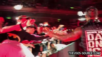 The_Usos_make_some_noise_in_Tokyo_mp4014.jpg