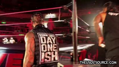 The_Usos_make_some_noise_in_Tokyo_mp4029.jpg