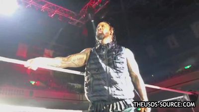 The_Usos_make_some_noise_in_Tokyo_mp4046.jpg