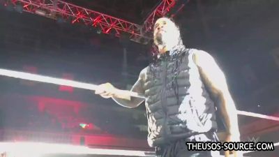 The_Usos_make_some_noise_in_Tokyo_mp4048.jpg