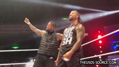 The_Usos_make_some_noise_in_Tokyo_mp4094.jpg