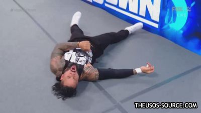 WWESmackDown20210101720pWEBh264-HEEL_mp40956.jpg
