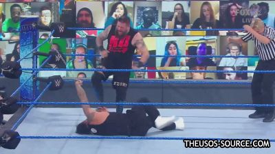 WWESmackDown20210101720pWEBh264-HEEL_mp41286.jpg
