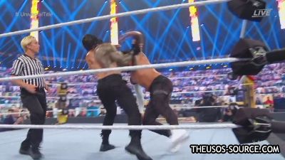 WWE_Clash_2020_mp40578.jpg