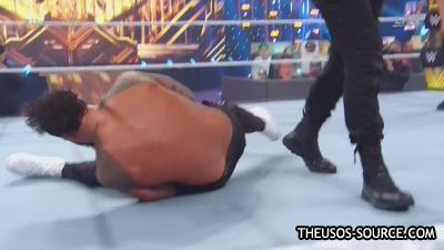 WWE_Clash_2020_mp41346.jpg