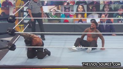 WWE_Clash_2020_mp41464.jpg