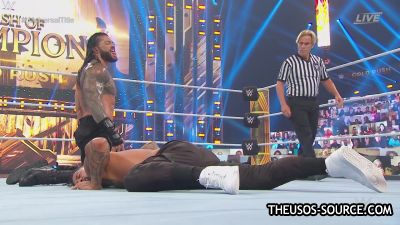 WWE_Clash_2020_mp41697.jpg