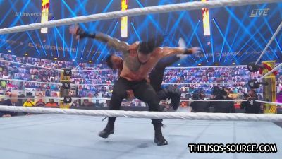 WWE_Clash_2020_mp41747.jpg