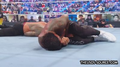 WWE_Clash_2020_mp41785.jpg