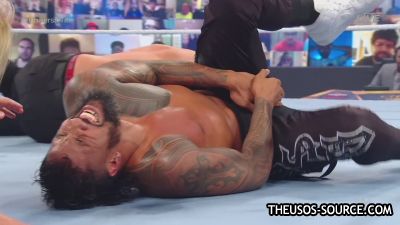 WWE_Clash_2020_mp41792.jpg