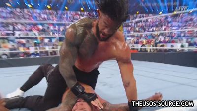 WWE_Clash_2020_mp42131.jpg