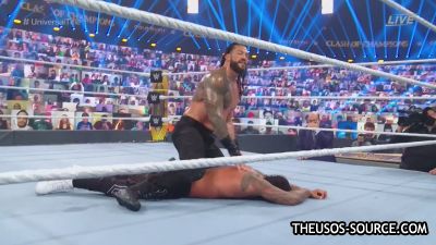 WWE_Clash_2020_mp42183.jpg