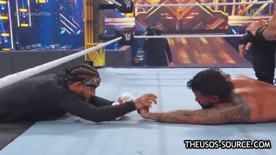 WWE_Clash_2020_mp42197.jpg