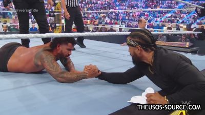 WWE_Clash_2020_mp42208.jpg