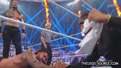 WWE_Clash_2020_mp42213.jpg