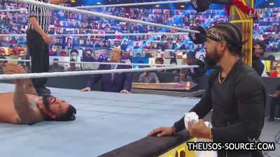 WWE_Clash_2020_mp42232.jpg