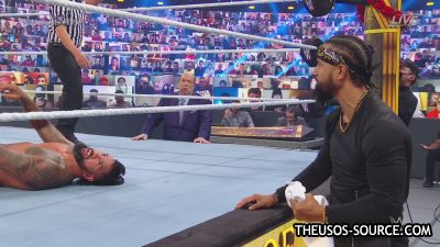WWE_Clash_2020_mp42235.jpg