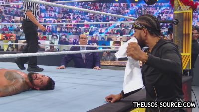 WWE_Clash_2020_mp42246.jpg