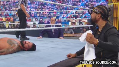 WWE_Clash_2020_mp42248.jpg