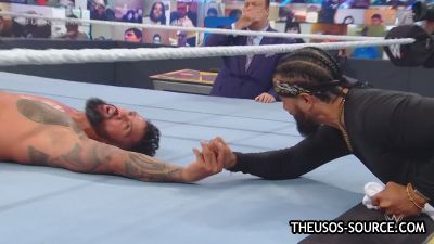 WWE_Clash_2020_mp42271.jpg