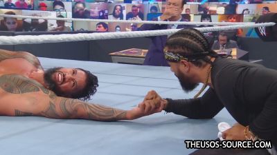 WWE_Clash_2020_mp42274.jpg