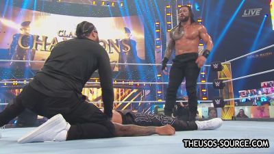 WWE_Clash_2020_mp42304.jpg