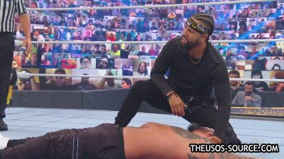 WWE_Clash_2020_mp42333.jpg