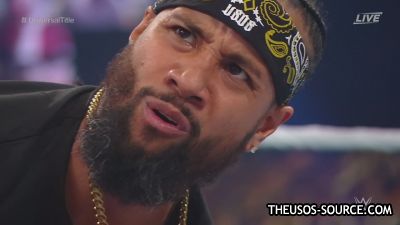 WWE_Clash_2020_mp42336.jpg