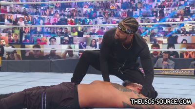 WWE_Clash_2020_mp42342.jpg