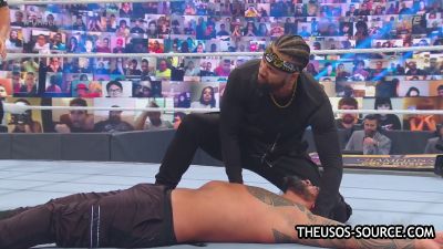 WWE_Clash_2020_mp42344.jpg
