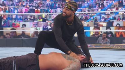 WWE_Clash_2020_mp42416.jpg