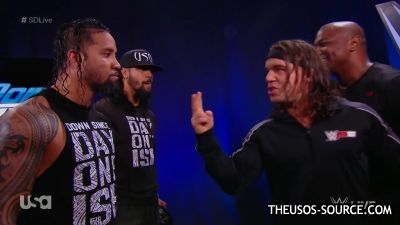 wwe_smackdown_2017_10_31_720p_hdtv_x264-kyr28129_mkv370.jpg