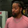 Naomi_shows_Jimmy_Uso_how_shes_going_to_give_the_SmackDown_Womens_Title_some_glow_Total_Divas_Preview_Clip_Nov_15_2017__WWE_mp4169.jpg