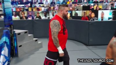 WWE_Friday_Night_SmackDown_2020_11_27_720p_HDTV_x264-NWCHD_mp44455.jpg