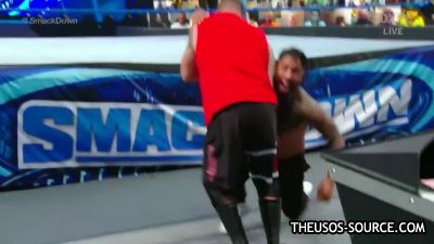 WWE_Friday_Night_SmackDown_2020_11_27_720p_HDTV_x264-NWCHD_mp44577.jpg