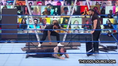WWE_Friday_Night_SmackDown_2020_12_18_720p_HDTV_x264-NWCHD_mp41971.jpg
