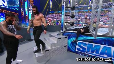 WWE_Friday_Night_SmackDown_2020_12_25_720p_HDTV_x264-NWCHD_mp41303.jpg