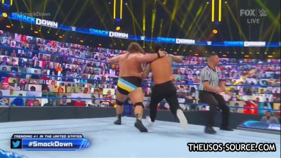 WWE_Friday_Night_Smackdown_2020-12-04_720p_AVCHD-SC-SDH_mp40925.jpg
