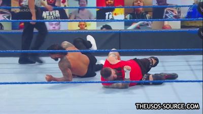 WWE_Friday_Night_Smackdown_2020-12-04_720p_AVCHD-SC-SDH_mp41006.jpg