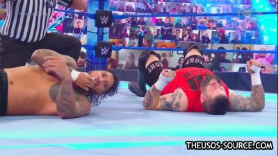 WWE_Friday_Night_Smackdown_2020-12-04_720p_AVCHD-SC-SDH_mp41019.jpg