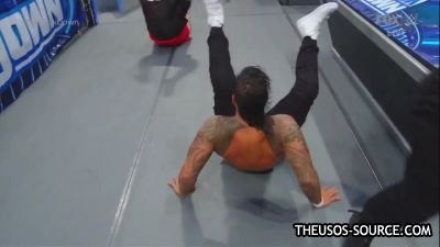 WWE_Friday_Night_Smackdown_2020-12-04_720p_AVCHD-SC-SDH_mp41130.jpg