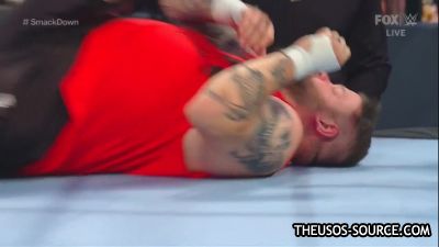 WWE_Friday_Night_Smackdown_2020-12-04_720p_AVCHD-SC-SDH_mp41166.jpg