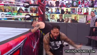 WWE_TLC_2020_PPV_720p_WEB_h264-HEEL_mp41526.jpg