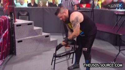 WWE_TLC_2020_PPV_720p_WEB_h264-HEEL_mp41539.jpg