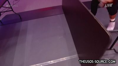 WWE_TLC_2020_PPV_720p_WEB_h264-HEEL_mp41989.jpg