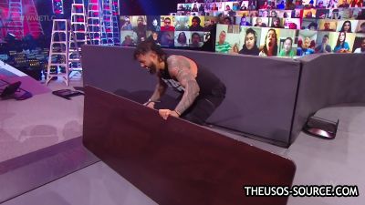 WWE_TLC_2020_PPV_720p_WEB_h264-HEEL_mp41994.jpg